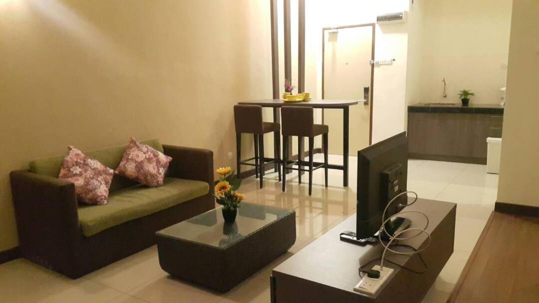 Apartments & Free Access To Waterpark At B Lagoon Melaka Екстериор снимка